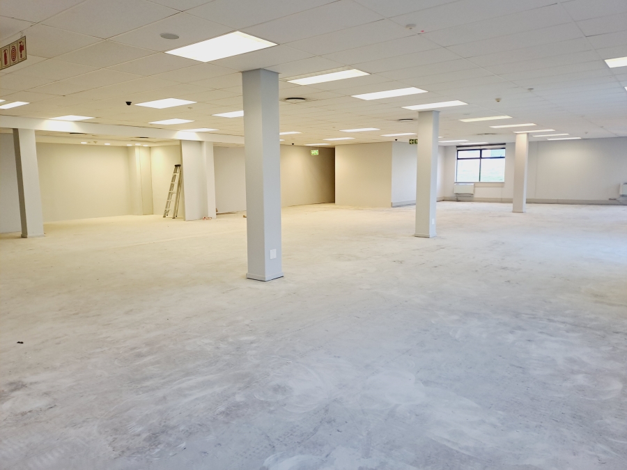 To Let commercial Property for Rent in Plattekloof Western Cape